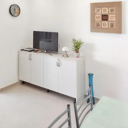 Apartment Comfortable In Arona 50 M² Shared Pool *